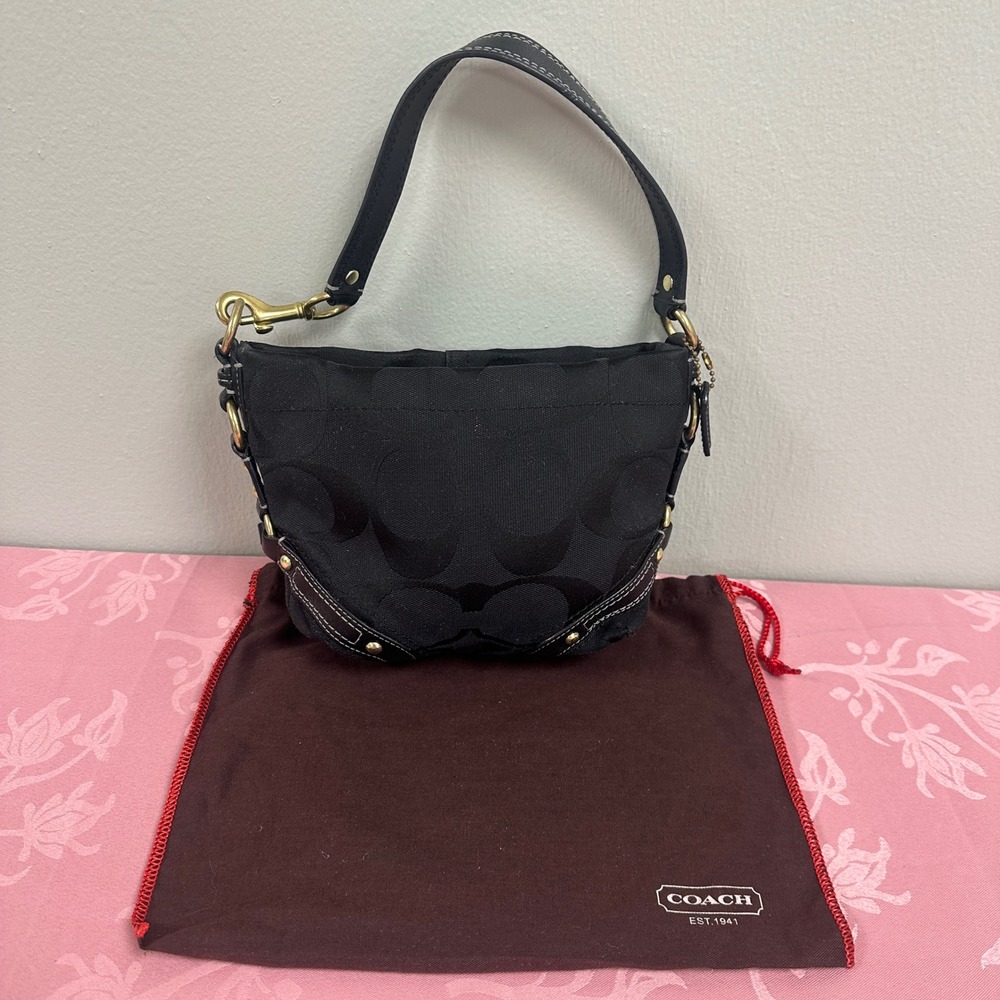 Vintage Coach Carly Signature C Black Jacquard Small Hobo Shoulder Bag - Picture 2 of 16